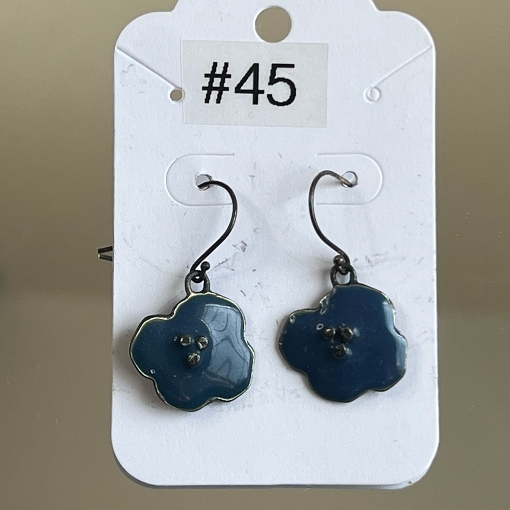 🌟 Blue Enamel Flower Dangle Earrings 💙